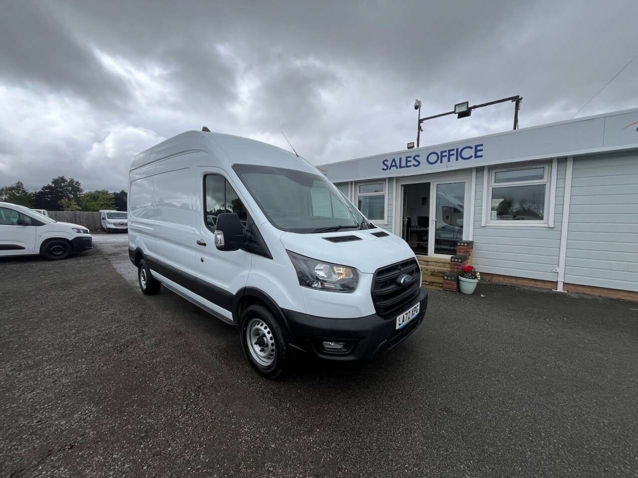 A 2023 FORD TRANSIT 2.0 350 EcoBlue Leader Panel Van 5dr Diesel Manual RWD L3 H3 Euro 6 (s/s) ( A 2023 FORD TRANSIT 2.0 350 EcoBlue Leader Panel Van 5dr Diesel Manual RWD L3 H3 Euro 6 (s/s) (