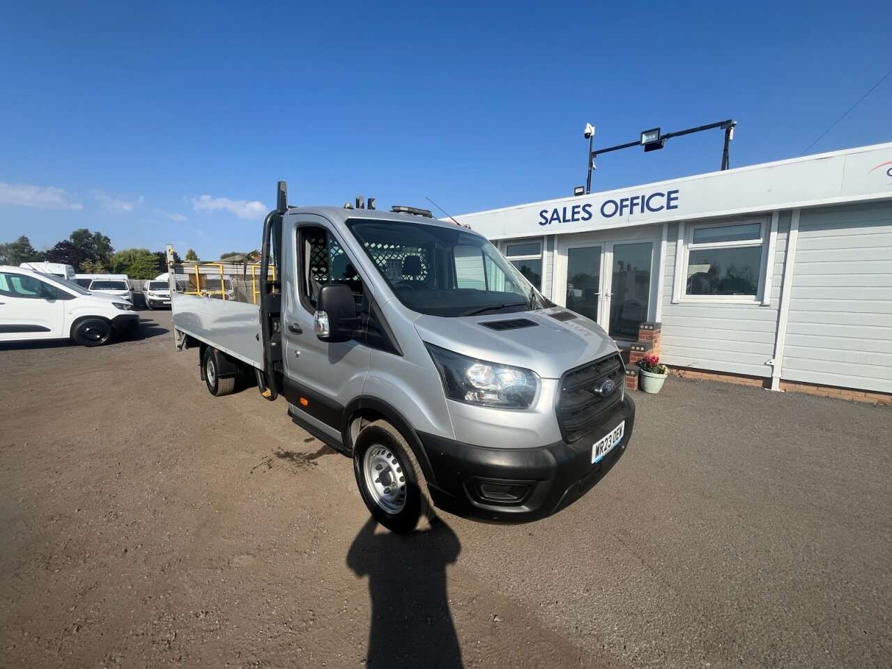 A 2023 FORD TRANSIT 2.0 350 EcoBlue HD Leader Dropside 2dr Diesel Manual RWD L4 Euro 6 (s/s) (D A 2023 FORD TRANSIT 2.0 350 EcoBlue HD Leader Dropside 2dr Diesel Manual RWD L4 Euro 6 (s/s) (D