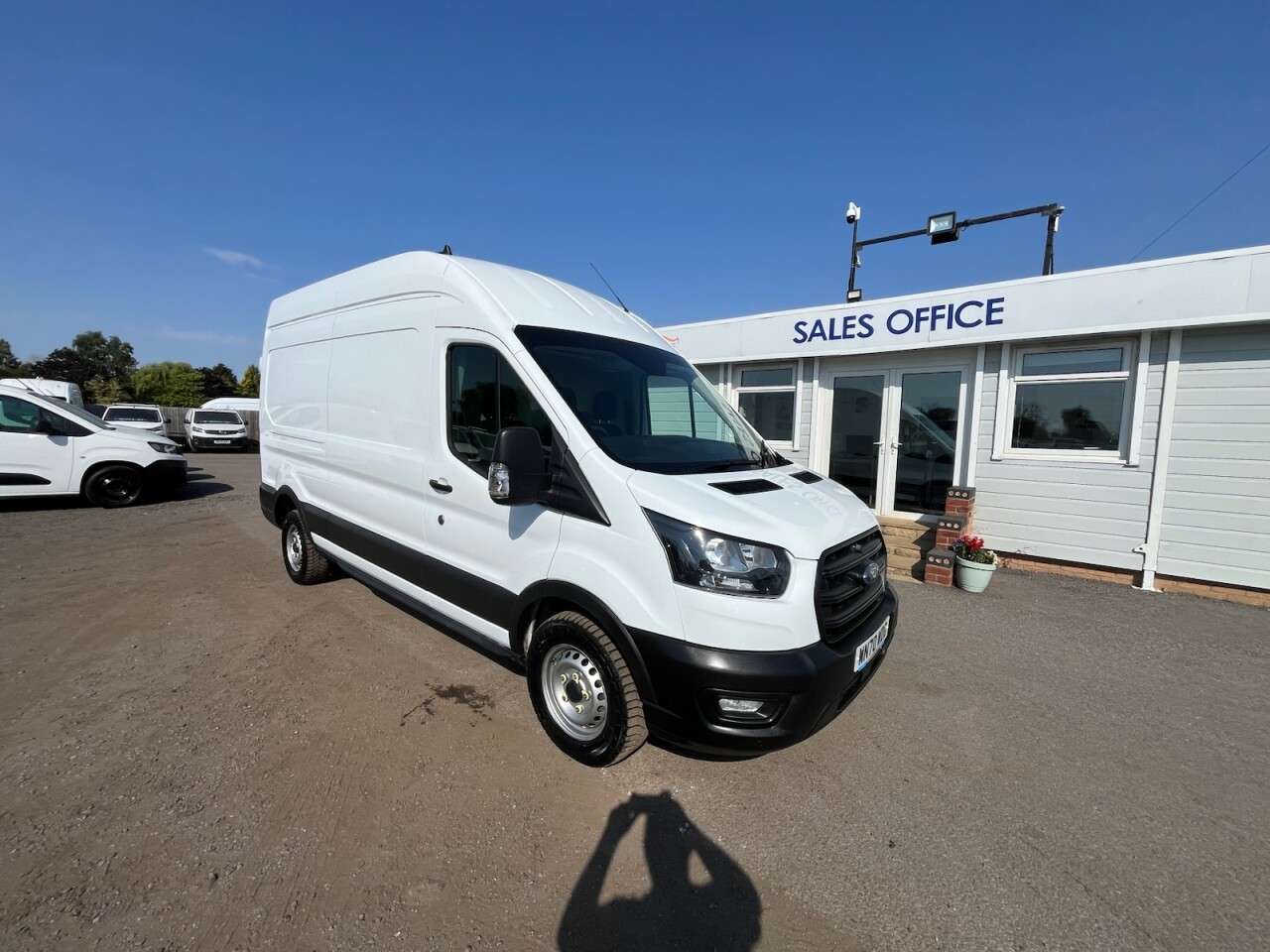 A 2020 FORD TRANSIT 2.0 350 EcoBlue Leader Panel Van 5dr Diesel Manual AWD L3 H2 Euro 6 (s/s) ( A 2020 FORD TRANSIT 2.0 350 EcoBlue Leader Panel Van 5dr Diesel Manual AWD L3 H2 Euro 6 (s/s) (