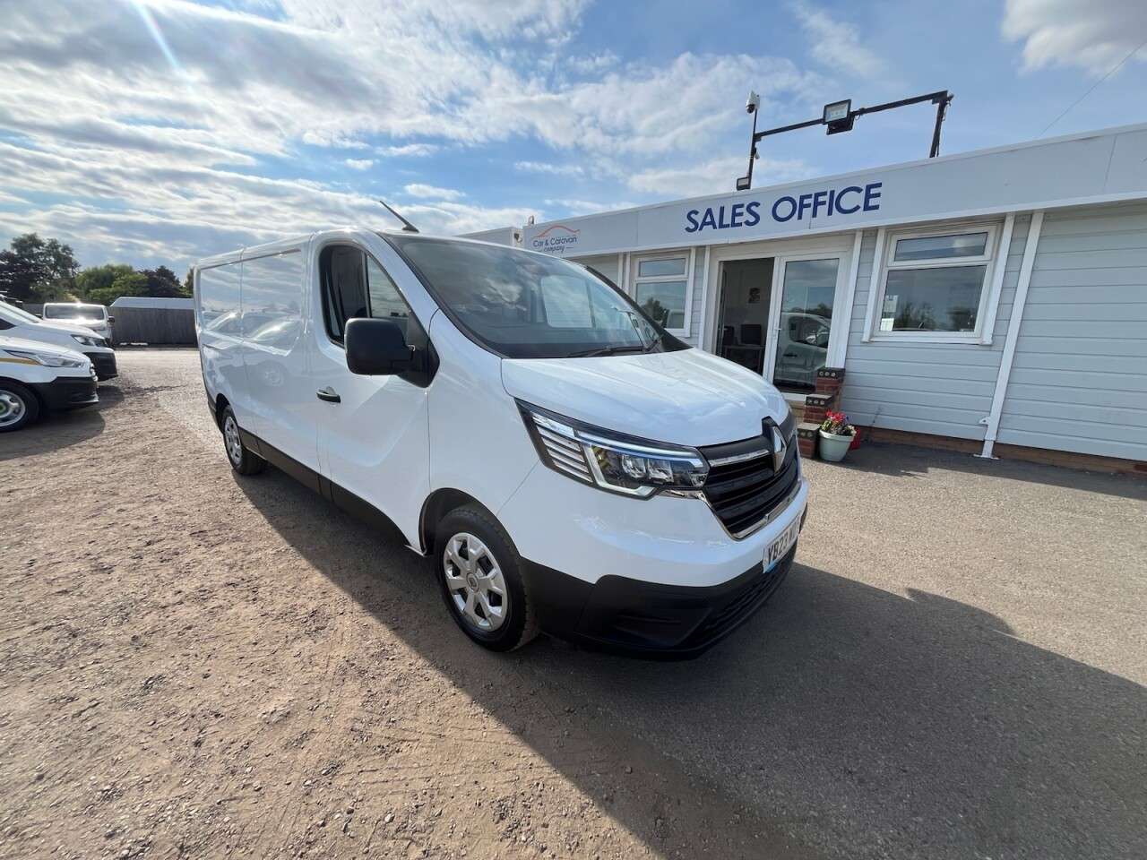 A 2023 RENAULT TRAFIC 2.0 dCi Blue LL30 Start Panel Van 5dr Diesel Manual L2 H1 Euro 6 (s/s) (130 A 2023 RENAULT TRAFIC 2.0 dCi Blue LL30 Start Panel Van 5dr Diesel Manual L2 H1 Euro 6 (s/s) (130