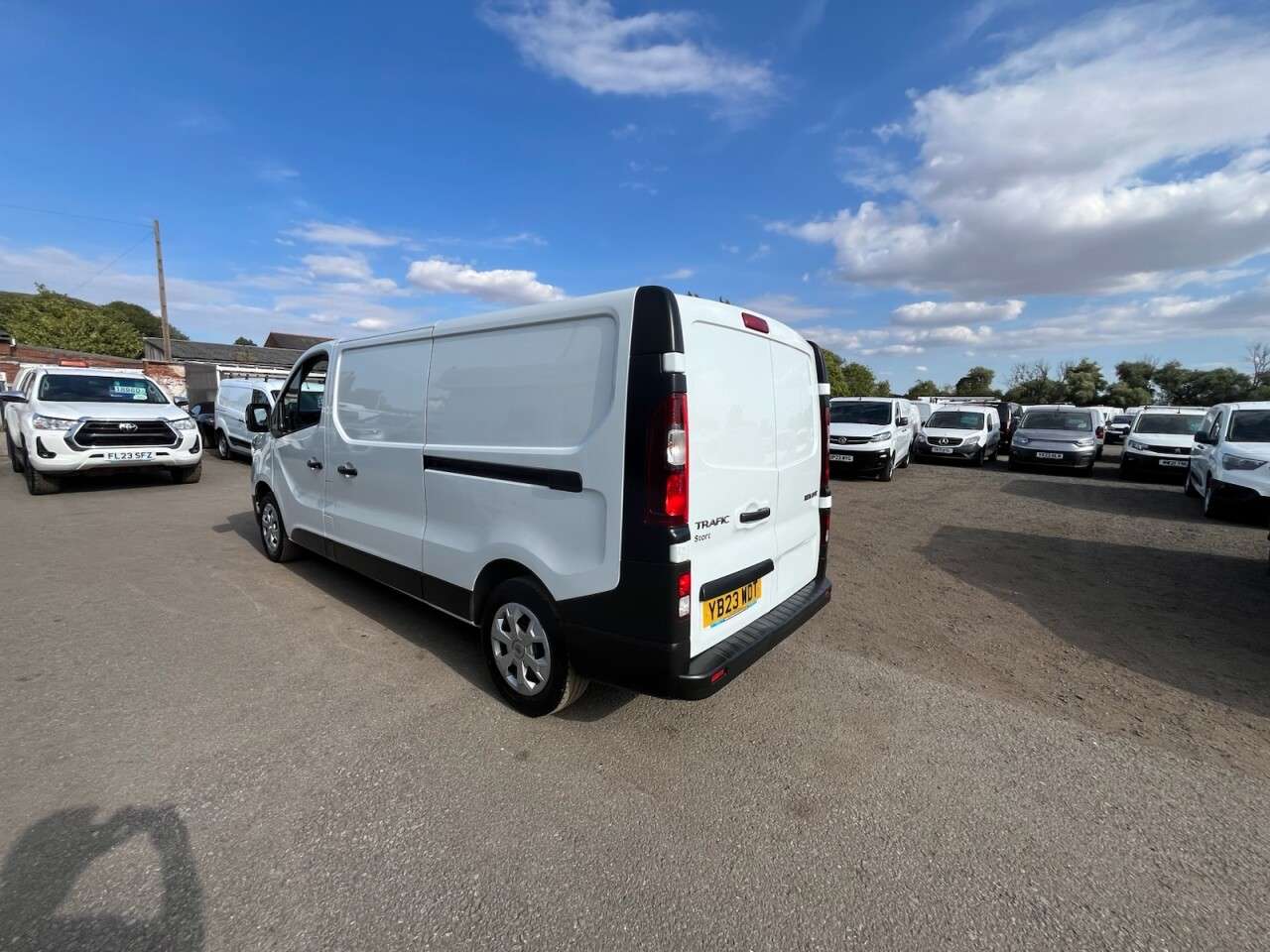 2023 RENAULT TRAFIC 2023 RENAULT TRAFIC