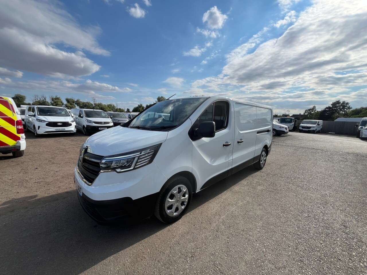 2023 RENAULT TRAFIC 2023 RENAULT TRAFIC