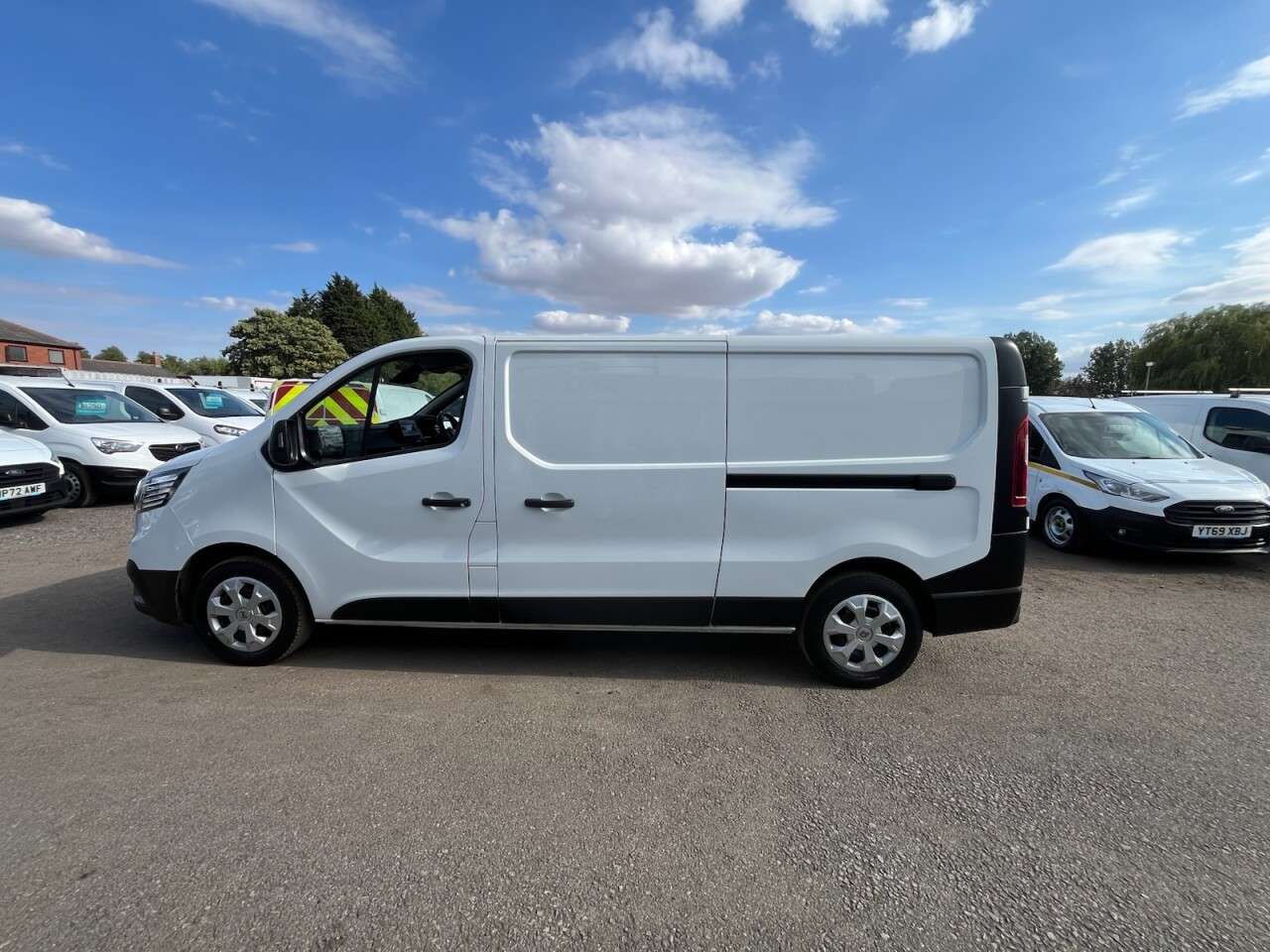 2023 RENAULT TRAFIC 2023 RENAULT TRAFIC
