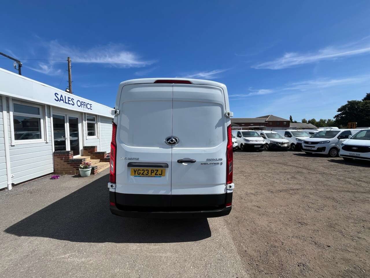 2023 MAXUS DELIVER 9 2023 MAXUS DELIVER 9