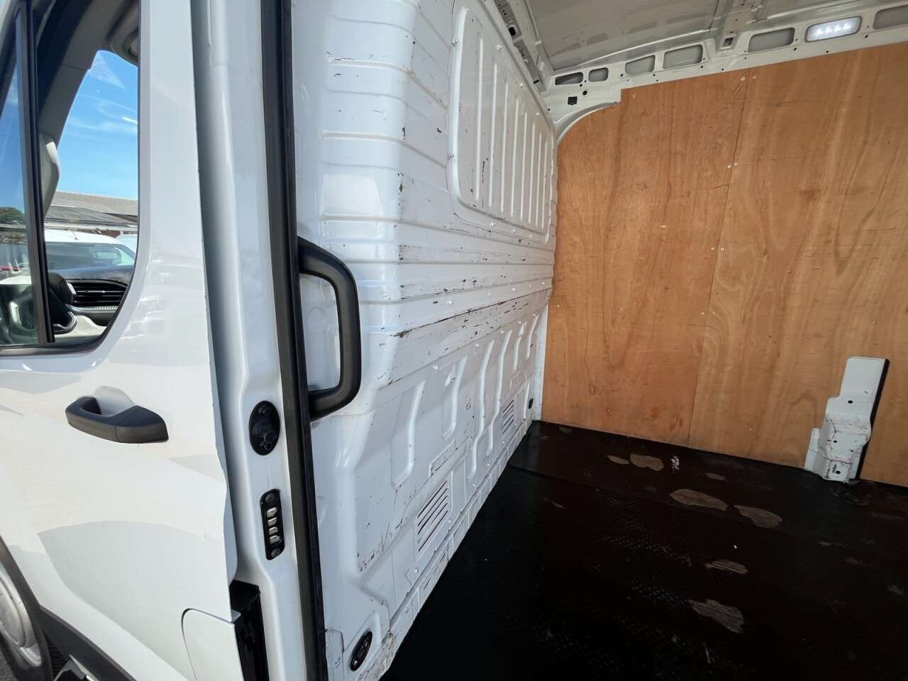 2023 MAXUS DELIVER 9 2023 MAXUS DELIVER 9