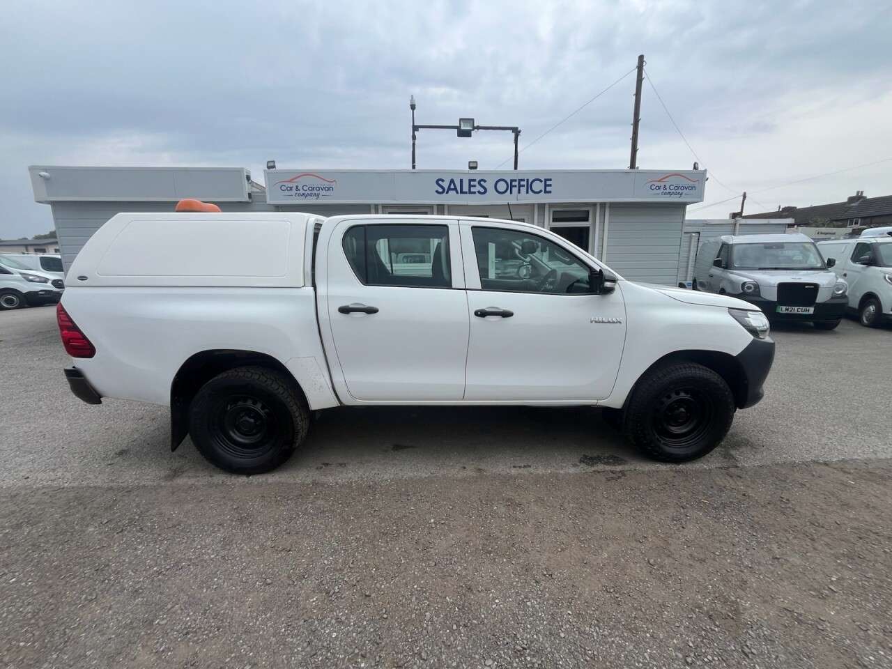 2017 TOYOTA HI-LUX 2017 TOYOTA HI-LUX
