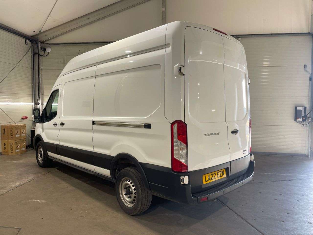 A 2022 FORD TRANSIT 2.0 350 EcoBlue Leader Panel Van 5dr Diesel Manual RWD L3 H3 Euro 6 (s/s) ( A 2022 FORD TRANSIT 2.0 350 EcoBlue Leader Panel Van 5dr Diesel Manual RWD L3 H3 Euro 6 (s/s) (
