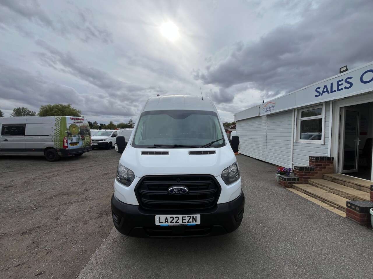 A 2022 FORD TRANSIT 2.0 350 EcoBlue Leader Panel Van 5dr Diesel Manual RWD L3 H3 Euro 6 (s/s) ( A 2022 FORD TRANSIT 2.0 350 EcoBlue Leader Panel Van 5dr Diesel Manual RWD L3 H3 Euro 6 (s/s) (