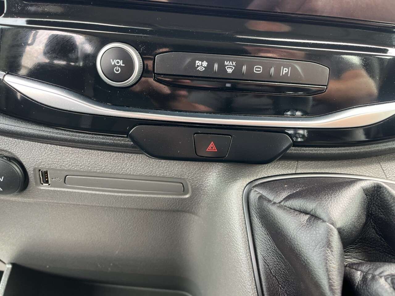 2024 FORD TRANSIT 2024 FORD TRANSIT