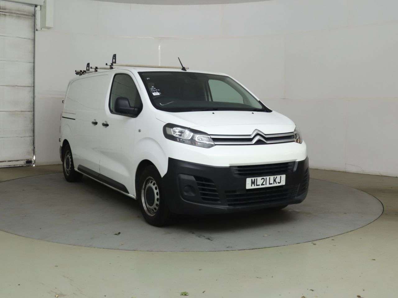 A 2021 CITROEN DISPATCH 1.5 BlueHDi 1000 Enterprise M Panel Van 6dr Diesel Manual FWD 2 Euro 6 (s/s A 2021 CITROEN DISPATCH 1.5 BlueHDi 1000 Enterprise M Panel Van 6dr Diesel Manual FWD 2 Euro 6 (s/s