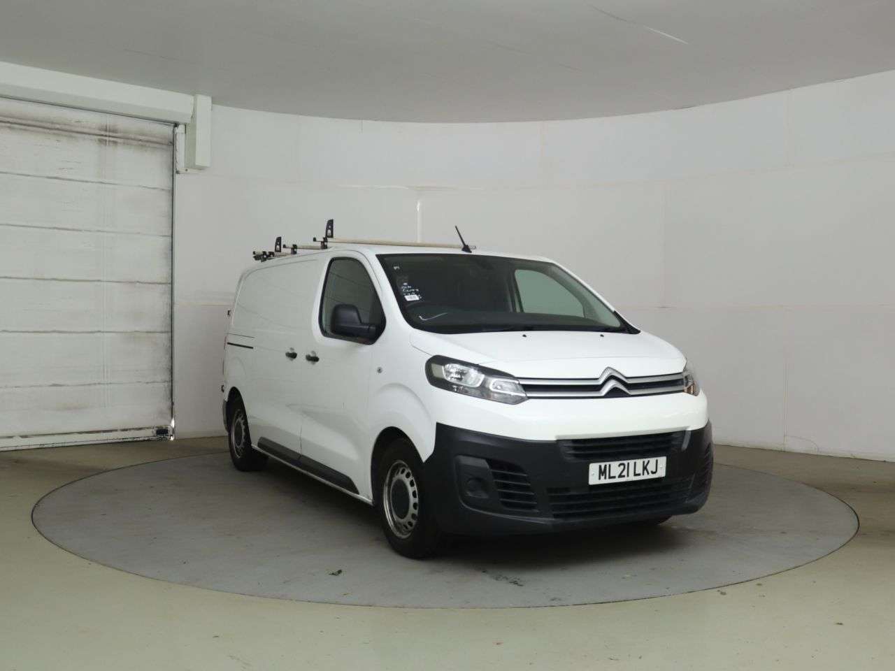 A 2021 CITROEN DISPATCH 1.5 BlueHDi 1000 Enterprise M Panel Van 6dr Diesel Manual FWD 2 Euro 6 (s/s A 2021 CITROEN DISPATCH 1.5 BlueHDi 1000 Enterprise M Panel Van 6dr Diesel Manual FWD 2 Euro 6 (s/s