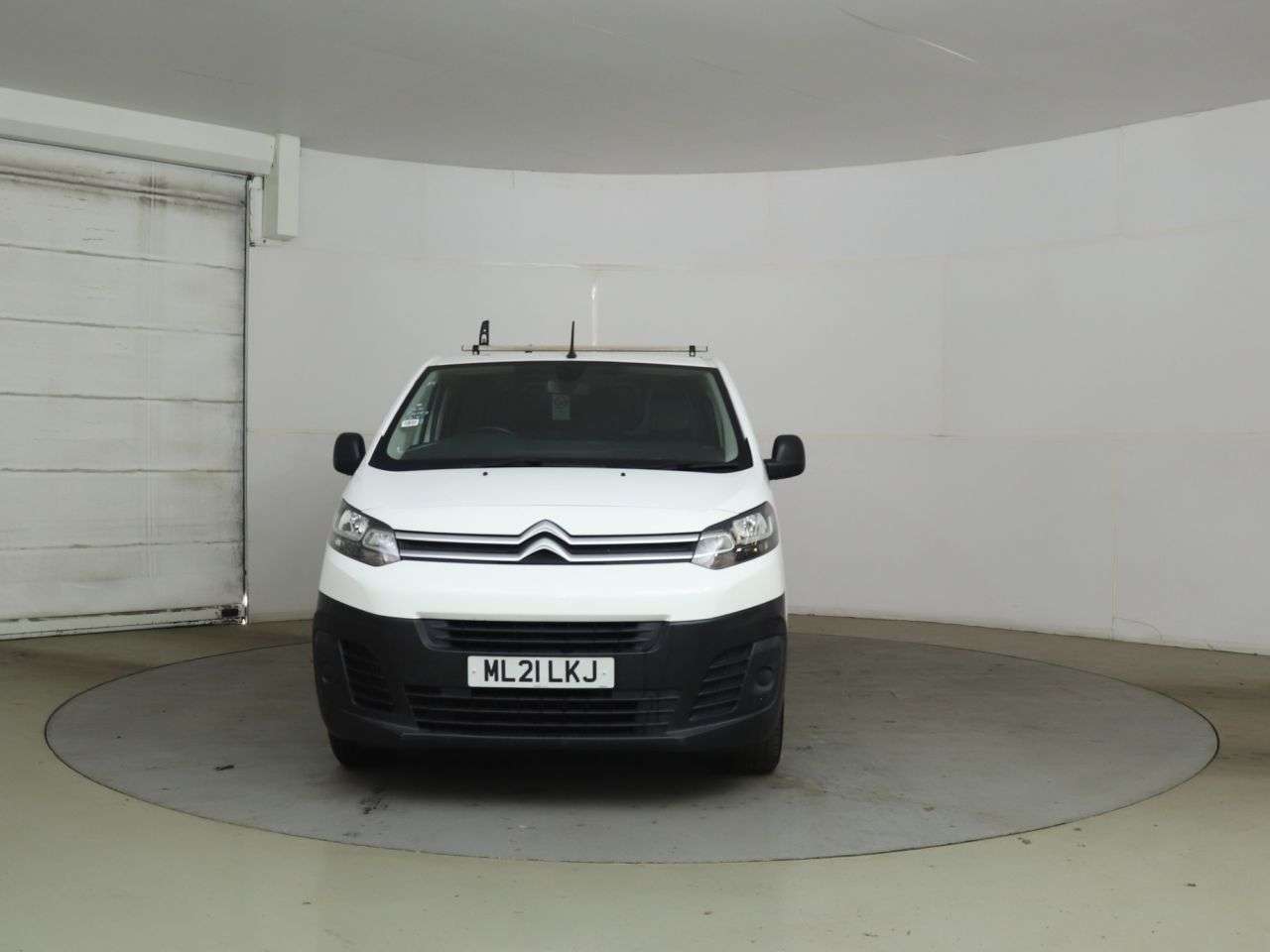 A 2021 CITROEN DISPATCH 1.5 BlueHDi 1000 Enterprise M Panel Van 6dr Diesel Manual FWD 2 Euro 6 (s/s A 2021 CITROEN DISPATCH 1.5 BlueHDi 1000 Enterprise M Panel Van 6dr Diesel Manual FWD 2 Euro 6 (s/s