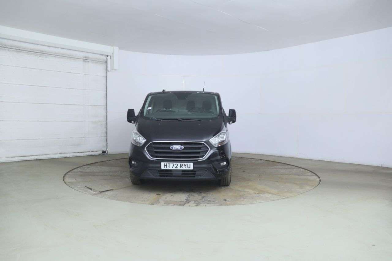 A 2023 FORD TRANSIT CUSTOM 2.0 300 EcoBlue Limited Panel Van 5dr Diesel Manual L2 H1 Euro 6 (s/s) (130 A 2023 FORD TRANSIT CUSTOM 2.0 300 EcoBlue Limited Panel Van 5dr Diesel Manual L2 H1 Euro 6 (s/s) (130