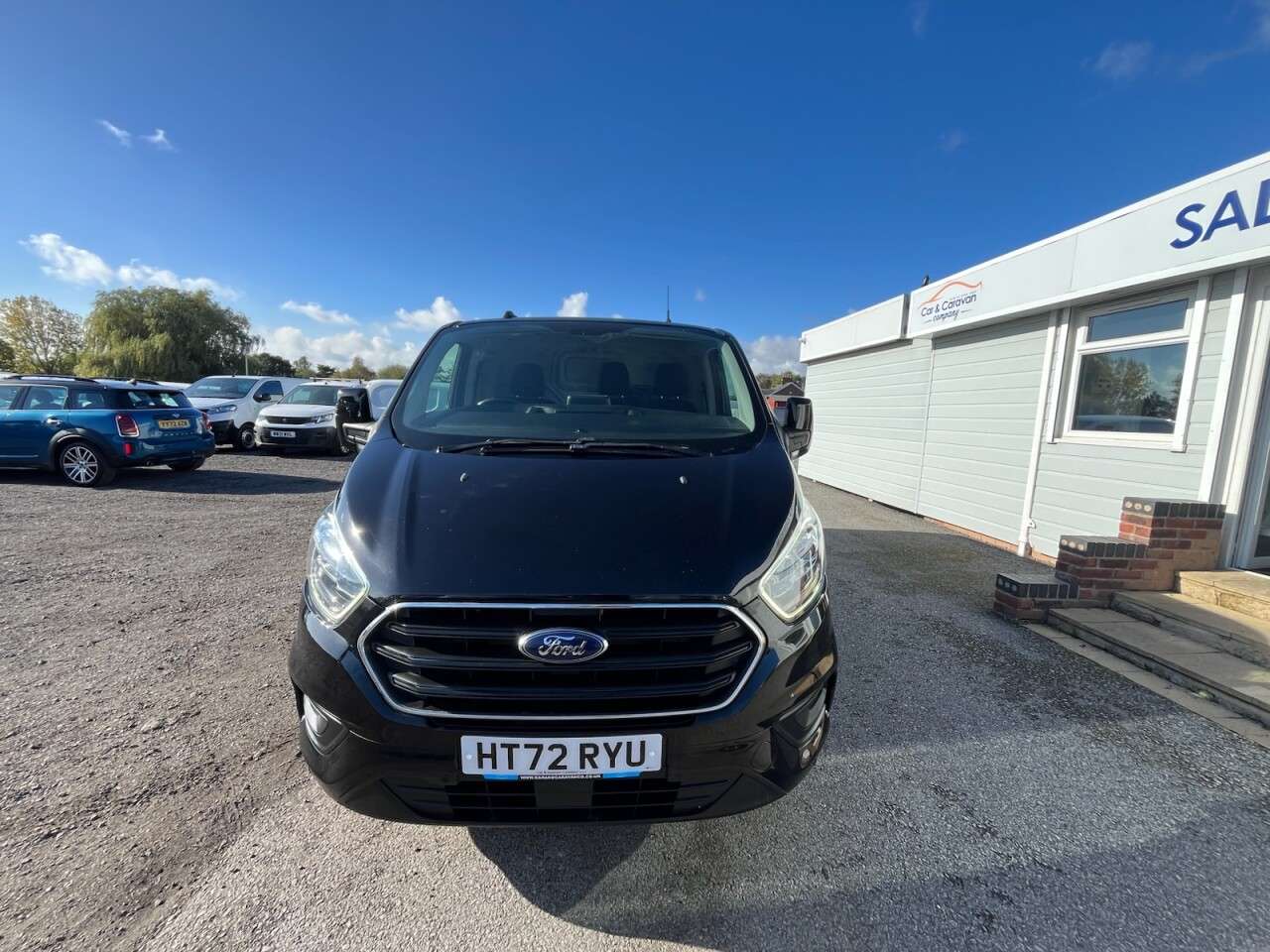 A 2023 FORD TRANSIT CUSTOM 2.0 300 EcoBlue Limited Panel Van 5dr Diesel Manual L2 H1 Euro 6 (s/s) (130 A 2023 FORD TRANSIT CUSTOM 2.0 300 EcoBlue Limited Panel Van 5dr Diesel Manual L2 H1 Euro 6 (s/s) (130