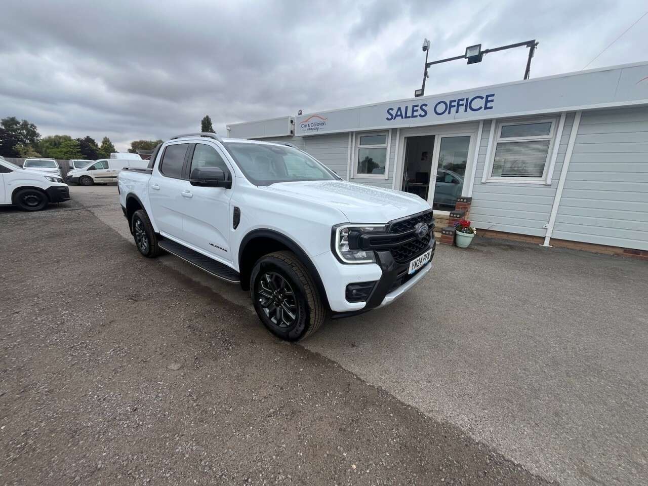 A 2024 FORD RANGER 2.0 TD EcoBlue Wildtrak Pickup Double Cab 4dr Diesel Auto 4WD Euro 6 (s/s) A 2024 FORD RANGER 2.0 TD EcoBlue Wildtrak Pickup Double Cab 4dr Diesel Auto 4WD Euro 6 (s/s)
