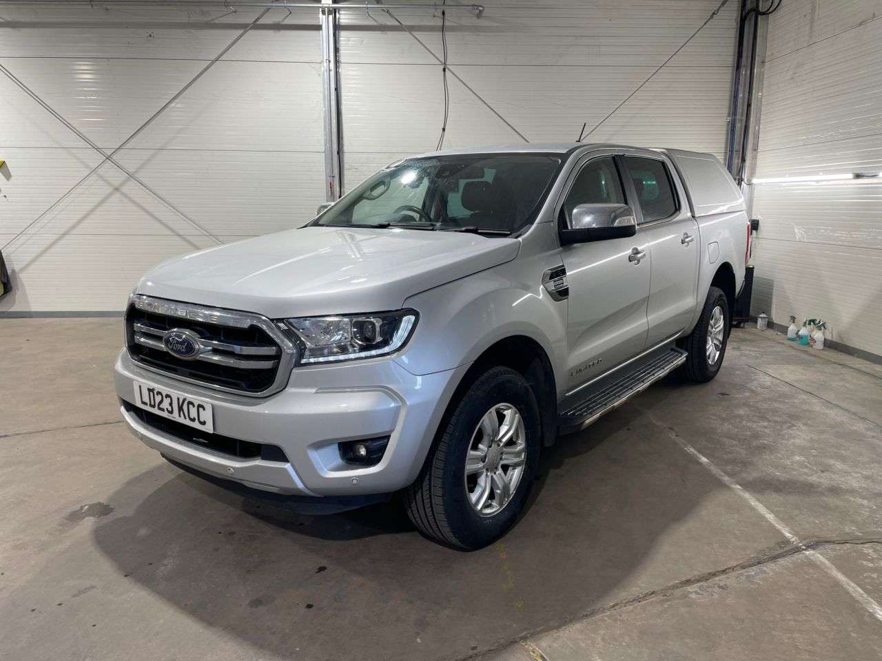 A 2023 FORD RANGER 2.0 EcoBlue Limited Pickup Double Cab 4dr Diesel Auto 4WD Euro 6 (s/s) (170 A 2023 FORD RANGER 2.0 EcoBlue Limited Pickup Double Cab 4dr Diesel Auto 4WD Euro 6 (s/s) (170