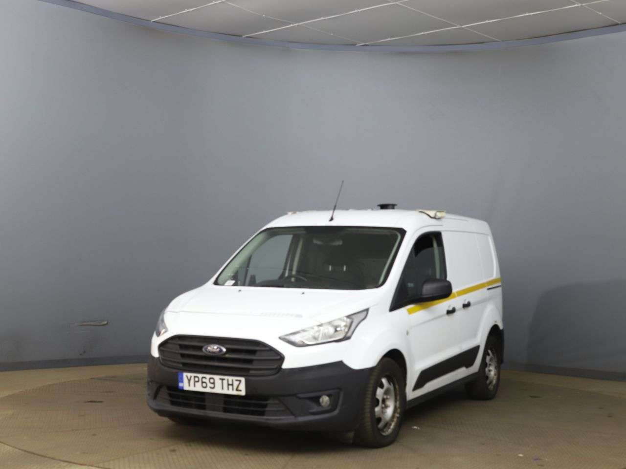 A 2020 FORD TRANSIT CONNECT 1.5 220 EcoBlue Leader Panel Van 5dr Diesel Manual L1 Euro 6 (s/s) (100 ps) A 2020 FORD TRANSIT CONNECT 1.5 220 EcoBlue Leader Panel Van 5dr Diesel Manual L1 Euro 6 (s/s) (100 ps)