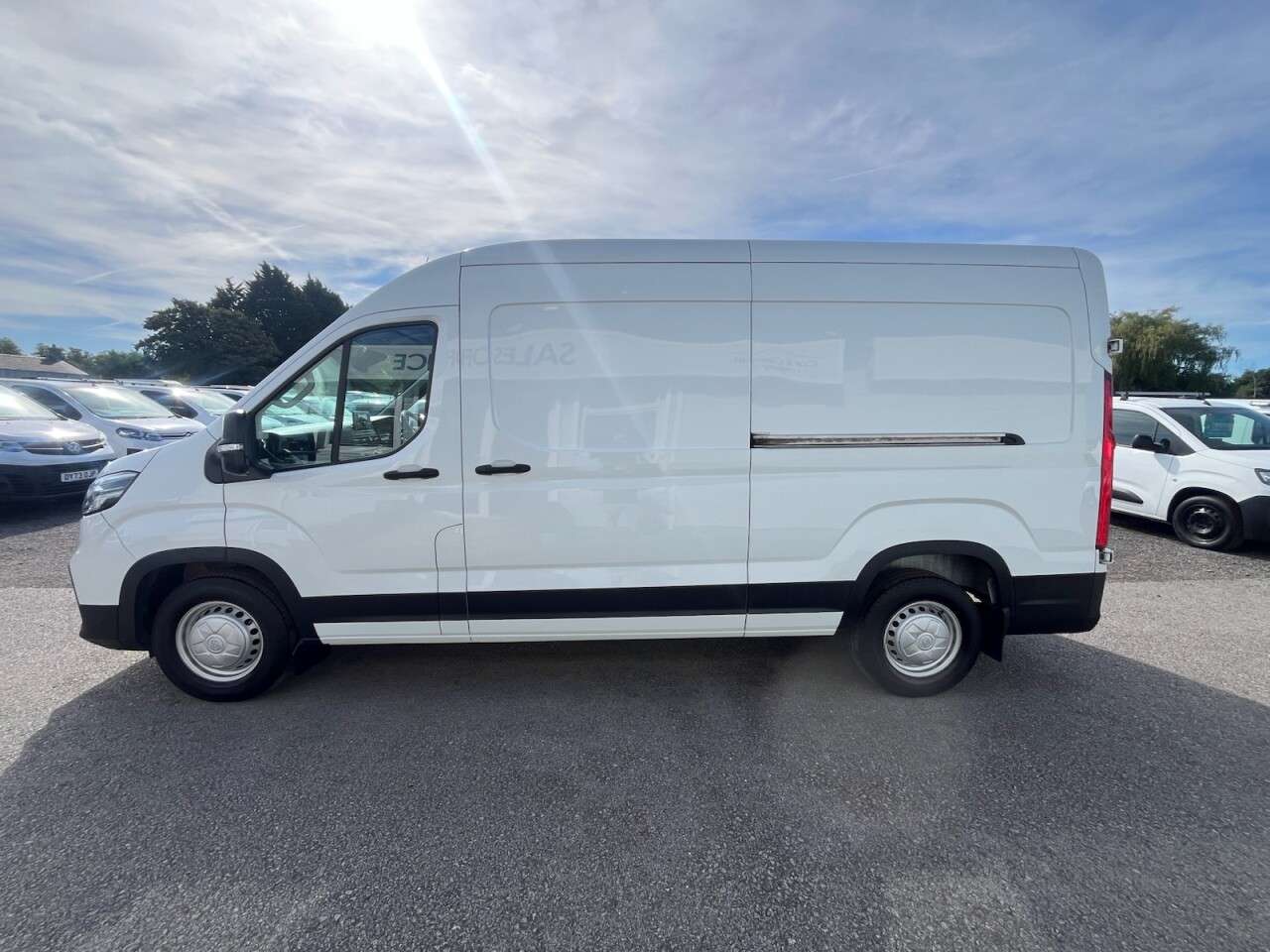 2023 MAXUS DELIVER 9 2023 MAXUS DELIVER 9