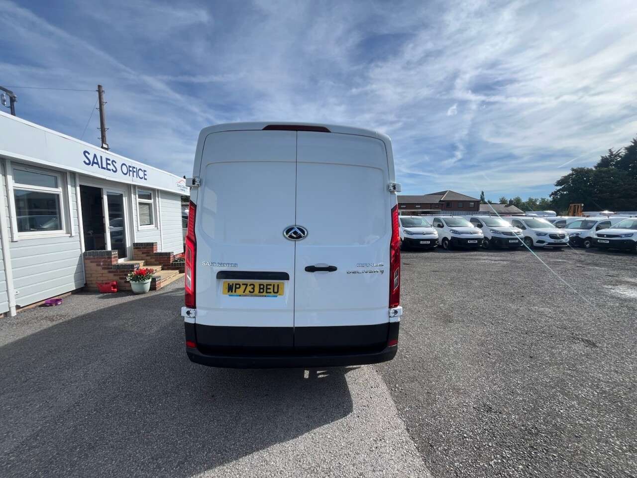 2023 MAXUS DELIVER 9 2023 MAXUS DELIVER 9