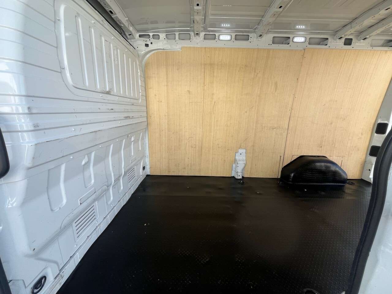2023 MAXUS DELIVER 9 2023 MAXUS DELIVER 9