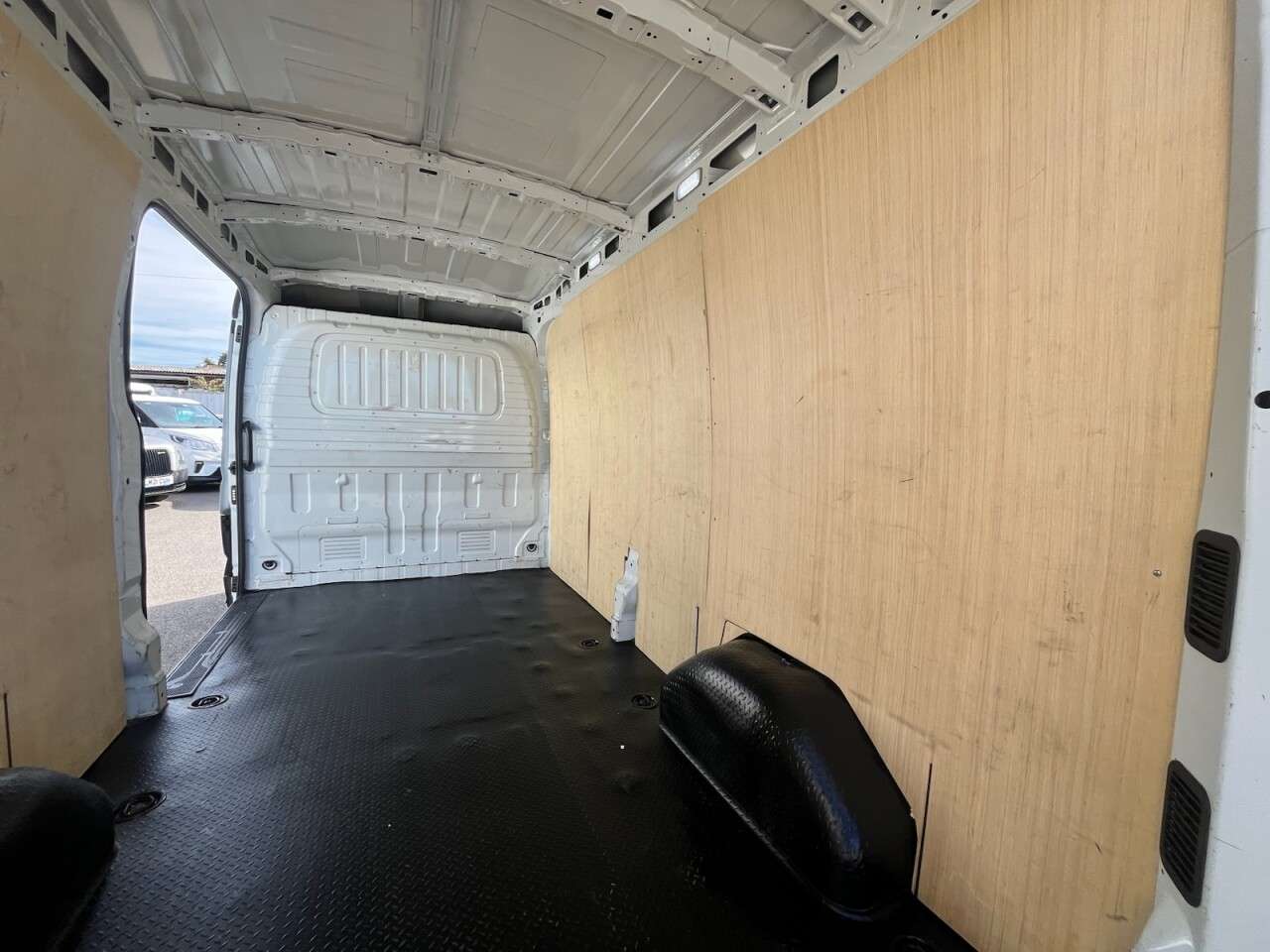 2023 MAXUS DELIVER 9 2023 MAXUS DELIVER 9