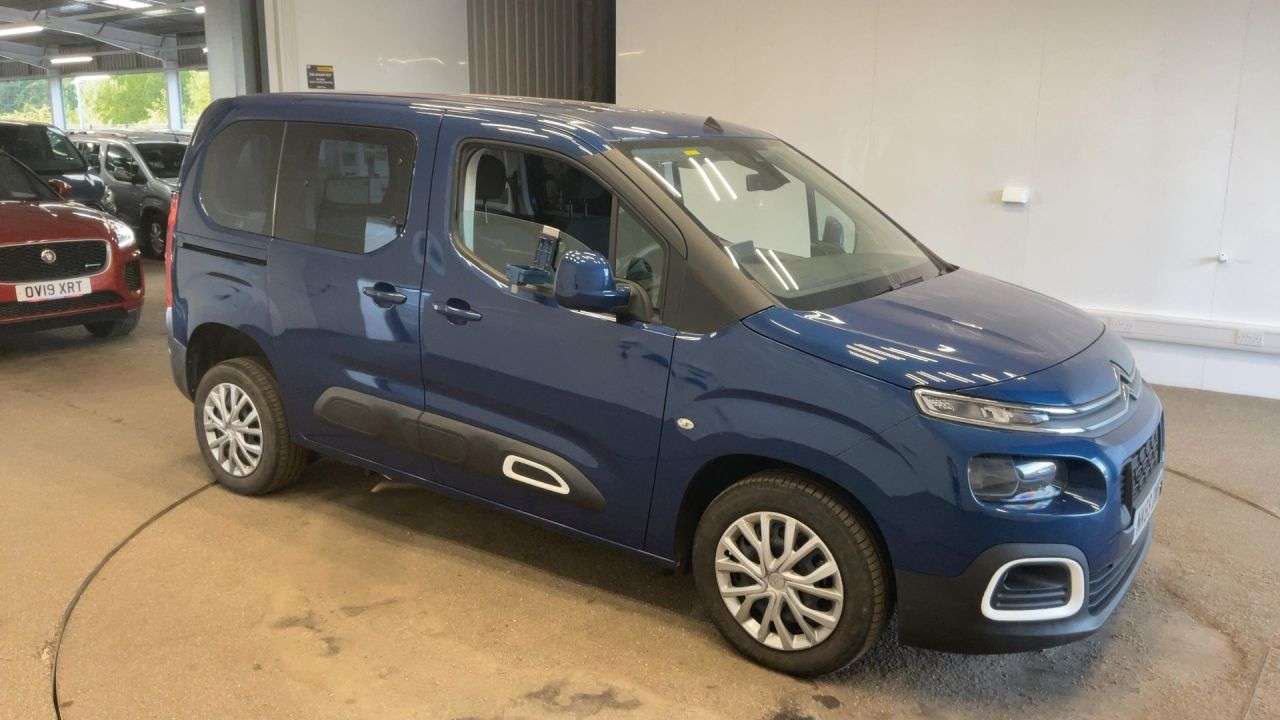 A 2019 CITROEN BERLINGO 1.5 BlueHDi Feel M MPV 5dr Diesel Manual Euro 6 (100 ps) A 2019 CITROEN BERLINGO 1.5 BlueHDi Feel M MPV 5dr Diesel Manual Euro 6 (100 ps)