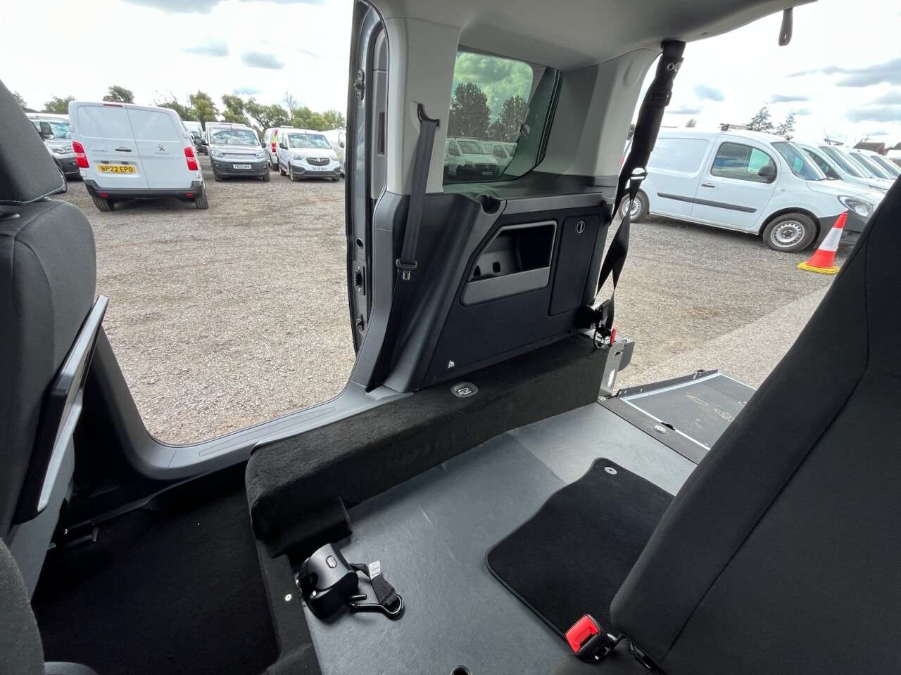 2024 FORD TOURNEO CONNECT 2024 FORD TOURNEO CONNECT