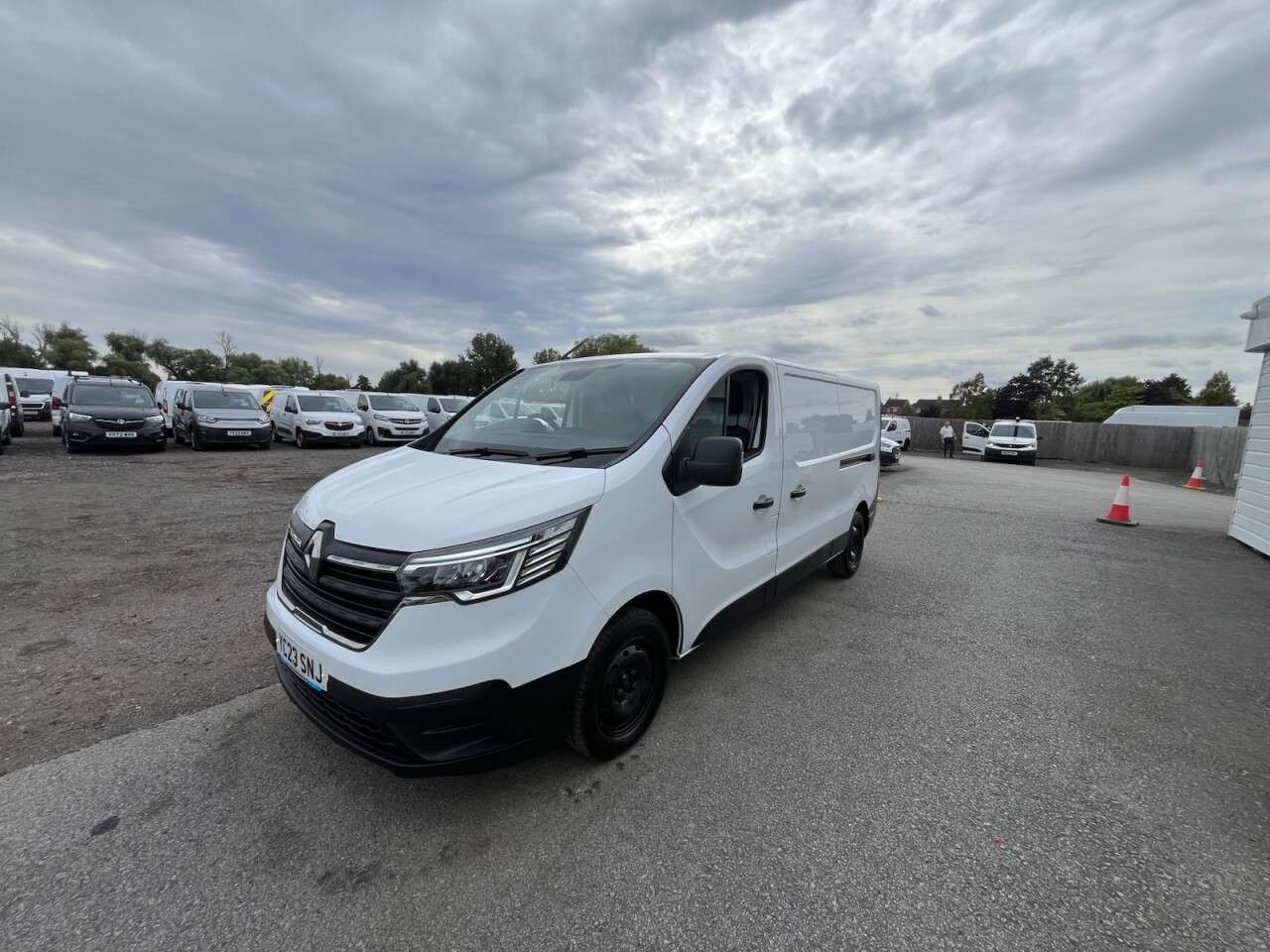 2023 RENAULT TRAFIC 2023 RENAULT TRAFIC