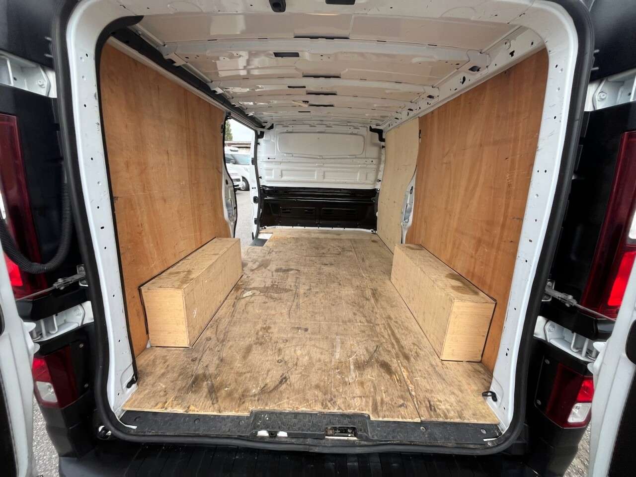 2023 RENAULT TRAFIC 2023 RENAULT TRAFIC