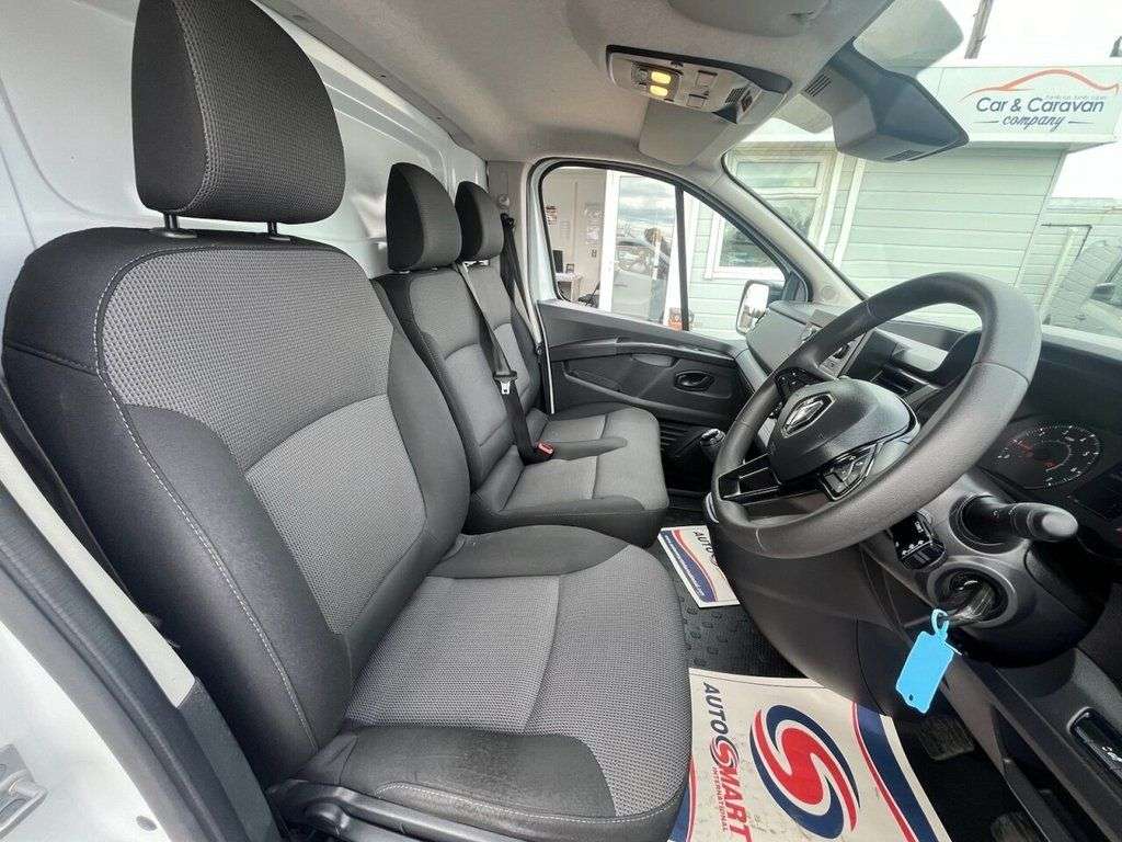2023 RENAULT TRAFIC 2023 RENAULT TRAFIC
