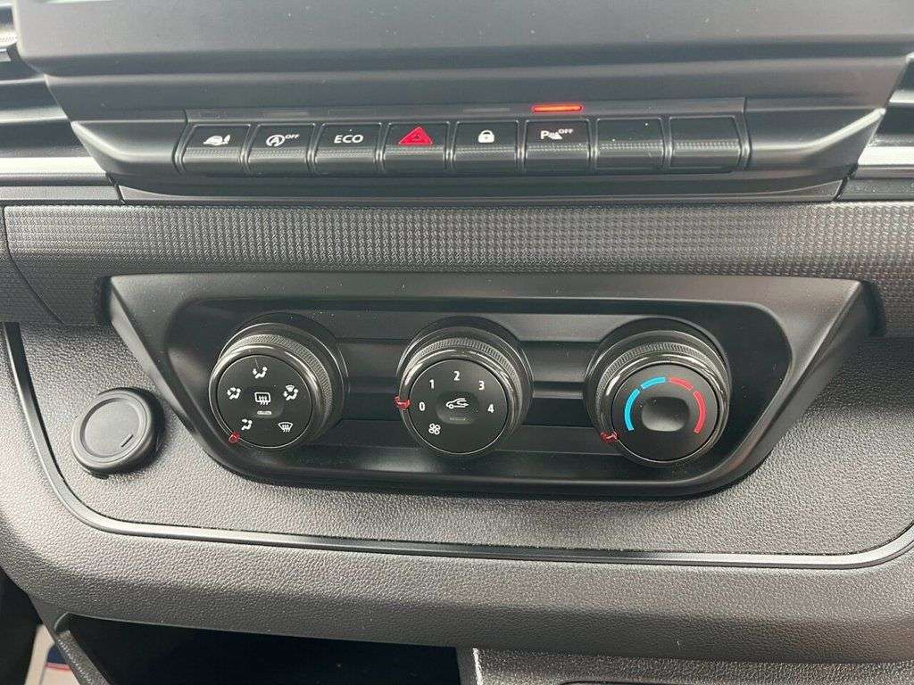 2023 RENAULT TRAFIC 2023 RENAULT TRAFIC