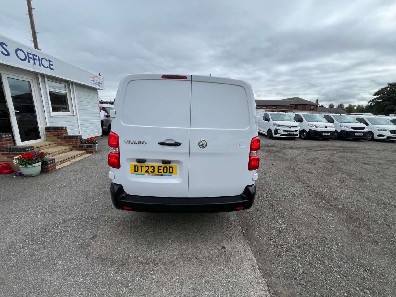 2023 VAUXHALL VIVARO 2023 VAUXHALL VIVARO