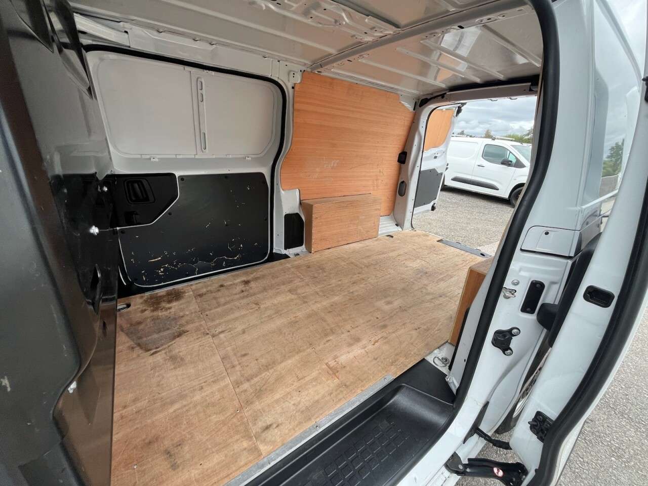 2023 VAUXHALL VIVARO 2023 VAUXHALL VIVARO