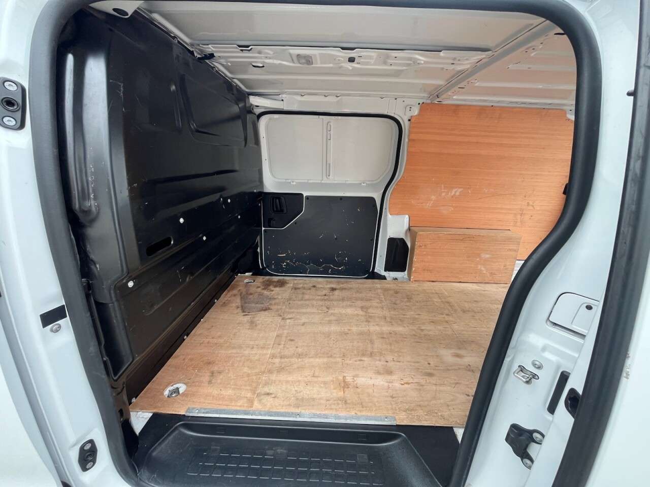 2023 VAUXHALL VIVARO 2023 VAUXHALL VIVARO