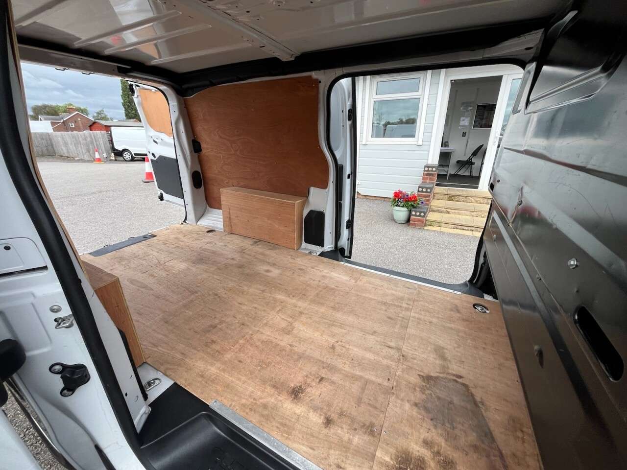 2023 VAUXHALL VIVARO 2023 VAUXHALL VIVARO