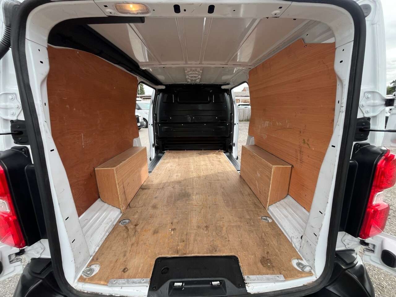 2023 VAUXHALL VIVARO 2023 VAUXHALL VIVARO