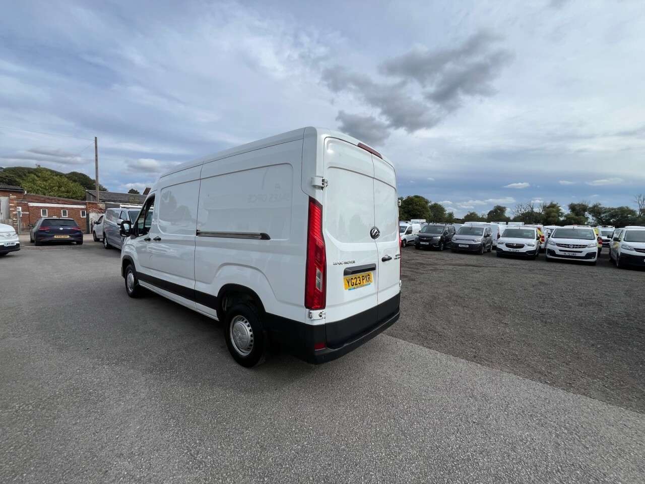 2023 MAXUS DELIVER 9 2023 MAXUS DELIVER 9