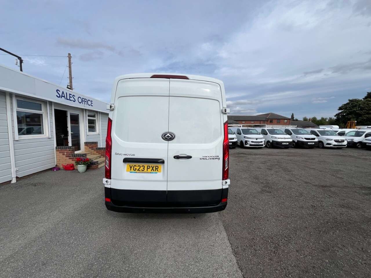 2023 MAXUS DELIVER 9 2023 MAXUS DELIVER 9