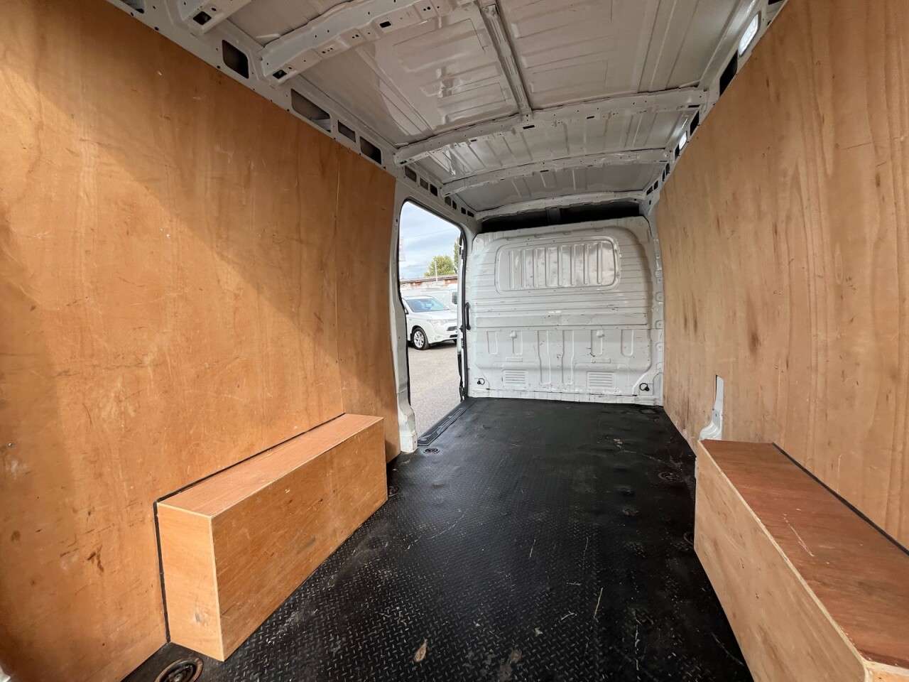 2023 MAXUS DELIVER 9 2023 MAXUS DELIVER 9