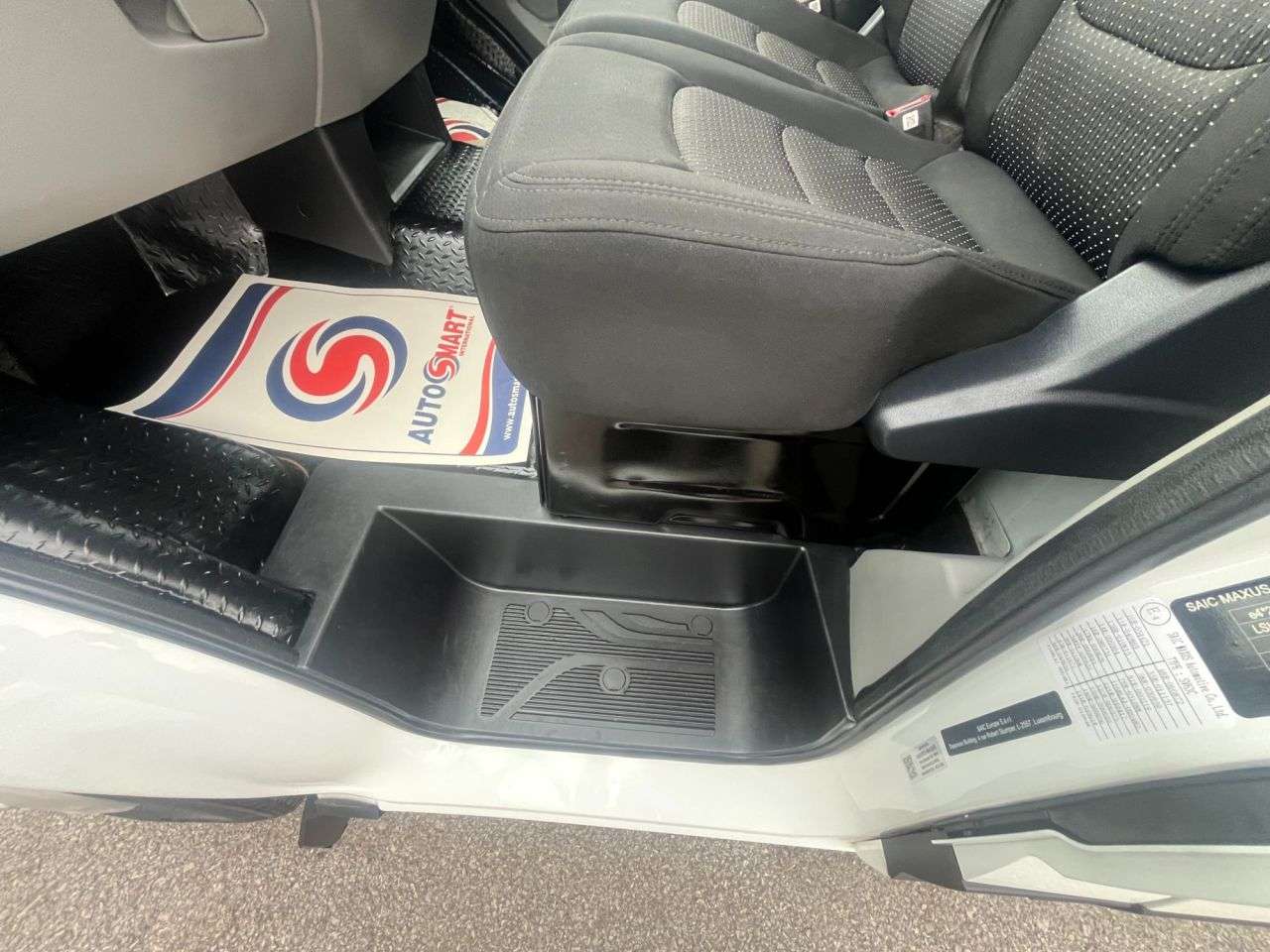 2023 MAXUS DELIVER 9 2023 MAXUS DELIVER 9
