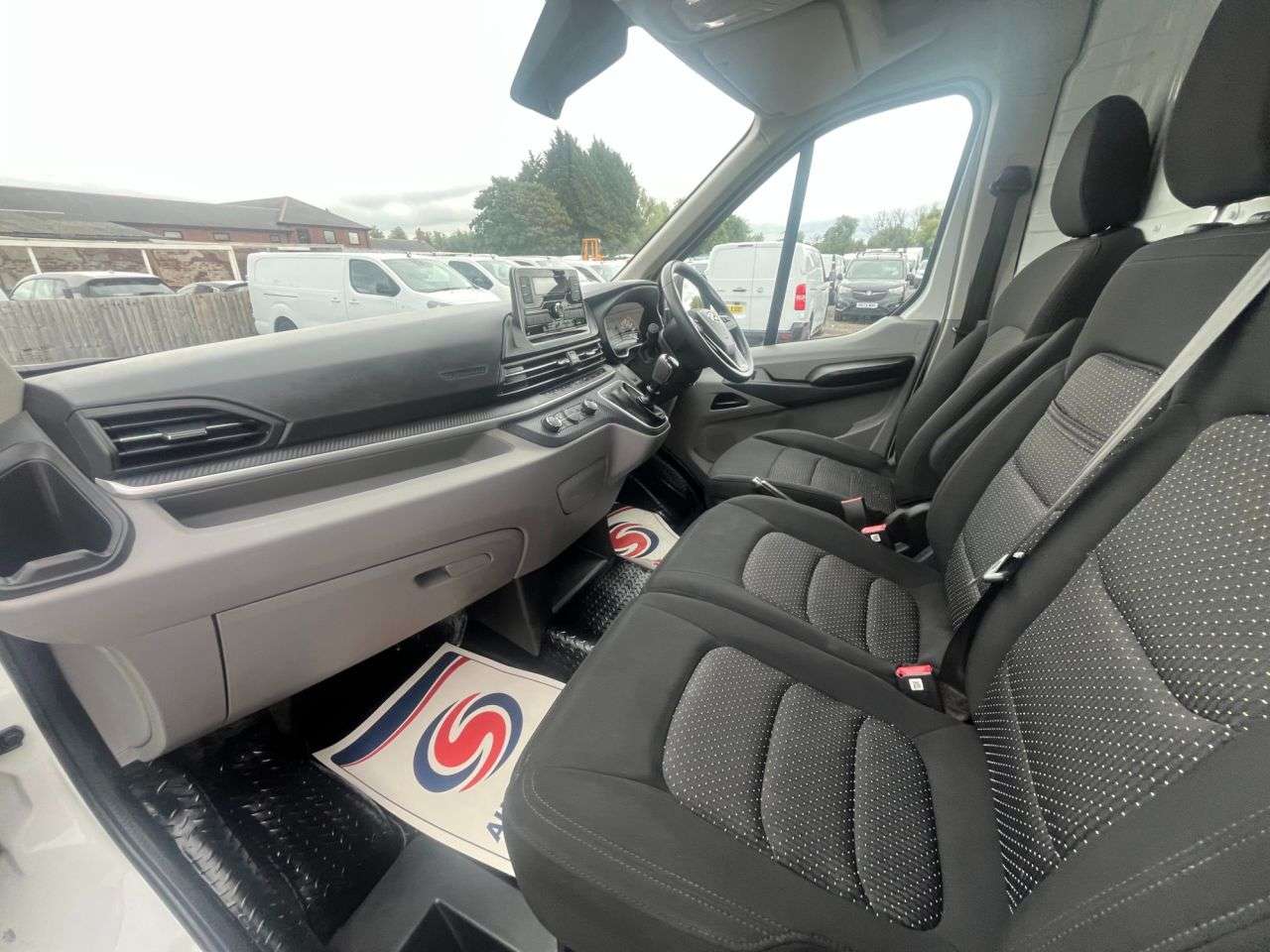 2023 MAXUS DELIVER 9 2023 MAXUS DELIVER 9