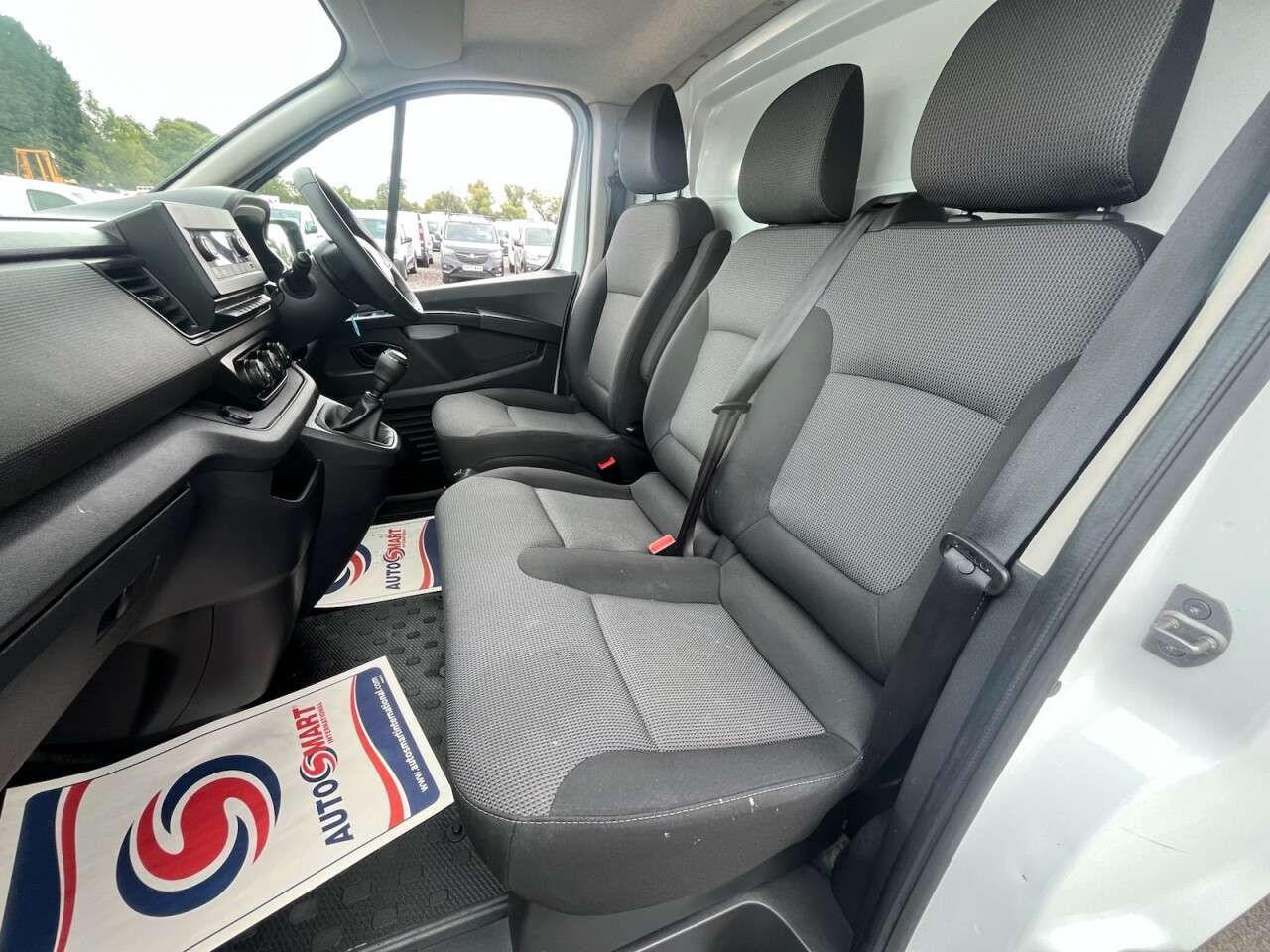 2023 RENAULT TRAFIC 2023 RENAULT TRAFIC
