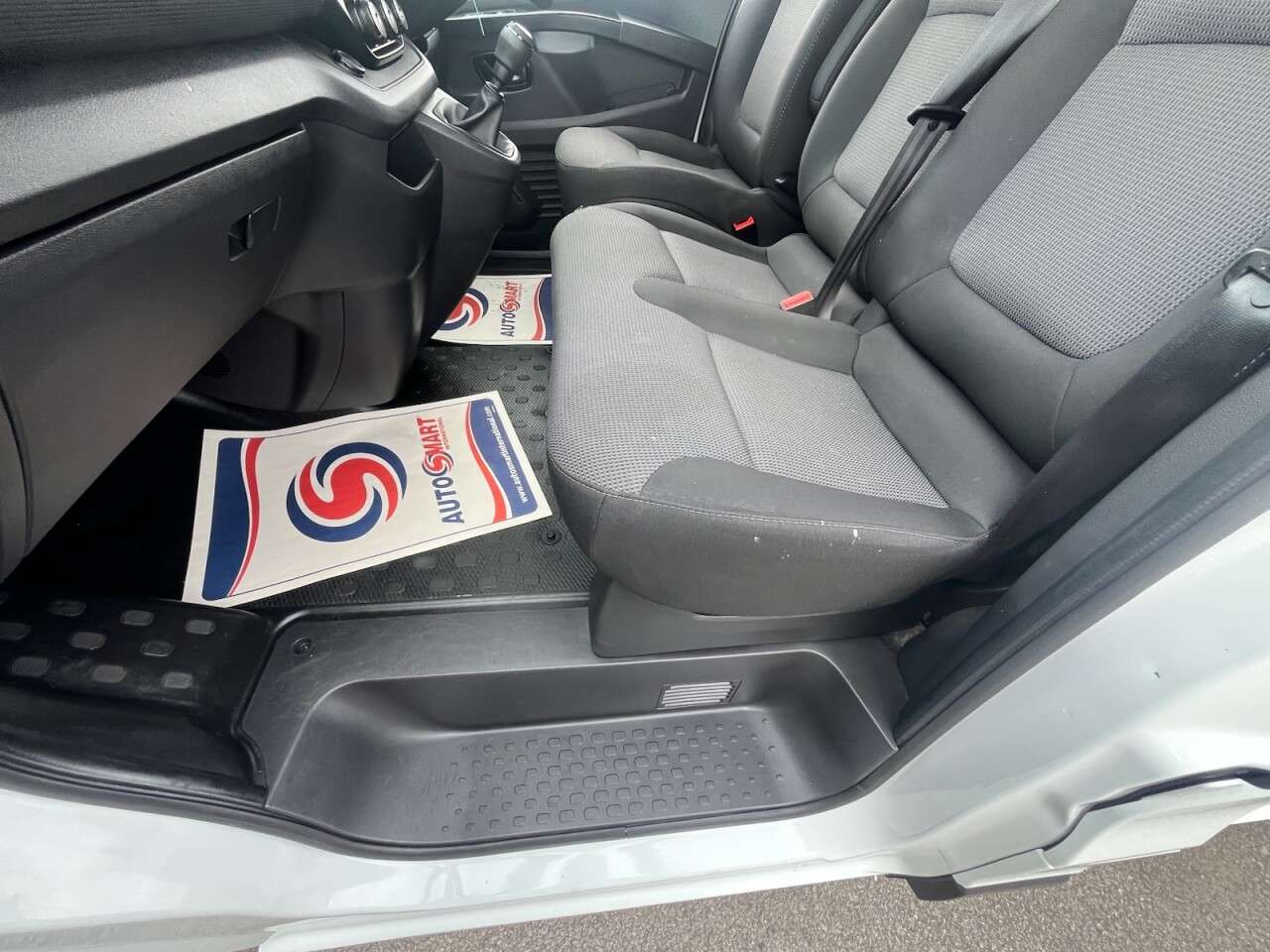 2023 RENAULT TRAFIC 2023 RENAULT TRAFIC