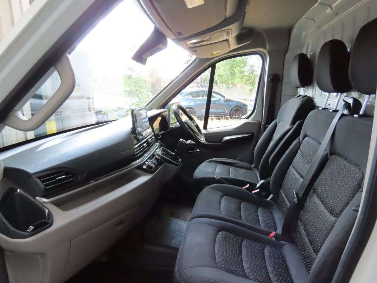 2023 MAXUS DELIVER 9 2023 MAXUS DELIVER 9