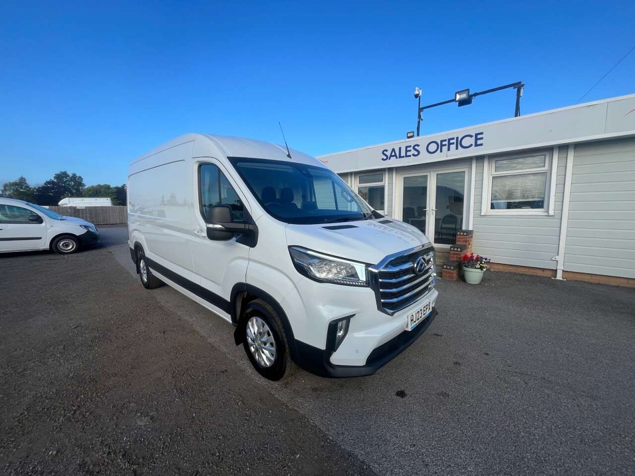 A 2023 MAXUS DELIVER 9 2.0 D20 LUX Panel Van 5dr Diesel Manual FWD L3 H2 Euro 6 (s/s) (163 ps) * F A 2023 MAXUS DELIVER 9 2.0 D20 LUX Panel Van 5dr Diesel Manual FWD L3 H2 Euro 6 (s/s) (163 ps) * F