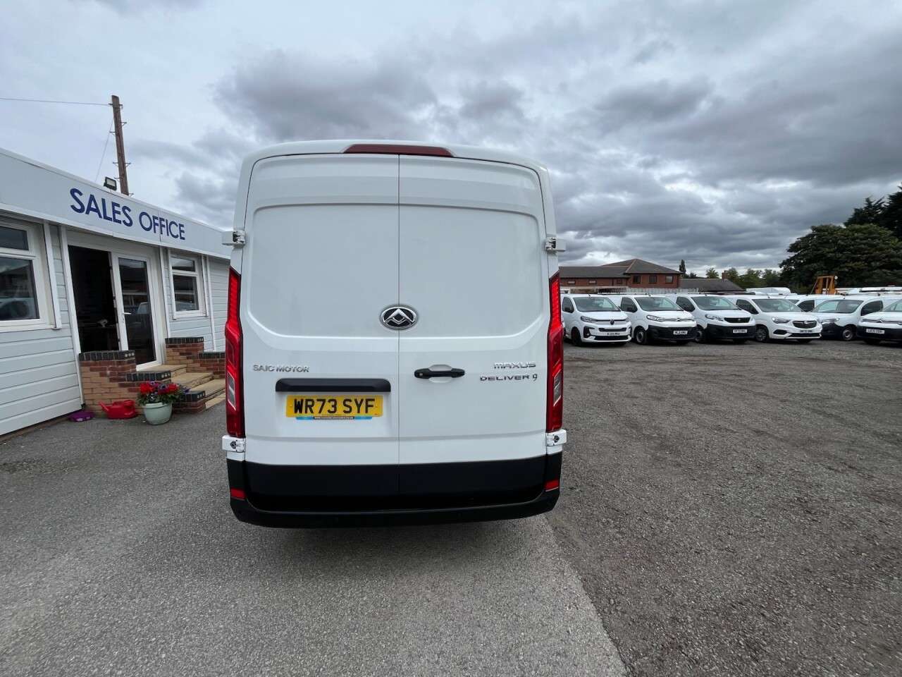 2023 MAXUS DELIVER 9 2023 MAXUS DELIVER 9