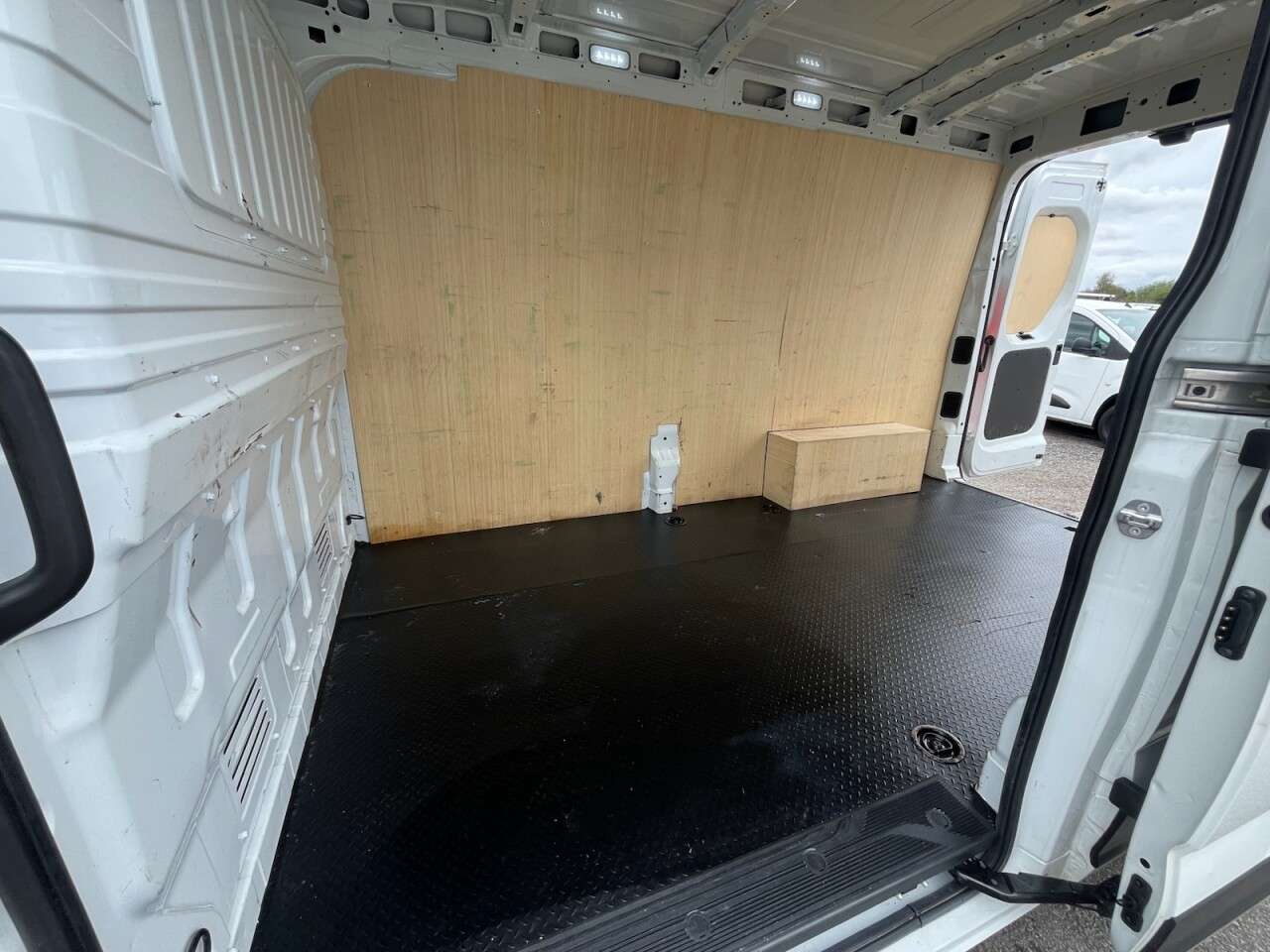 2023 MAXUS DELIVER 9 2023 MAXUS DELIVER 9