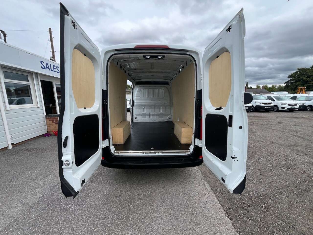 2023 MAXUS DELIVER 9 2023 MAXUS DELIVER 9