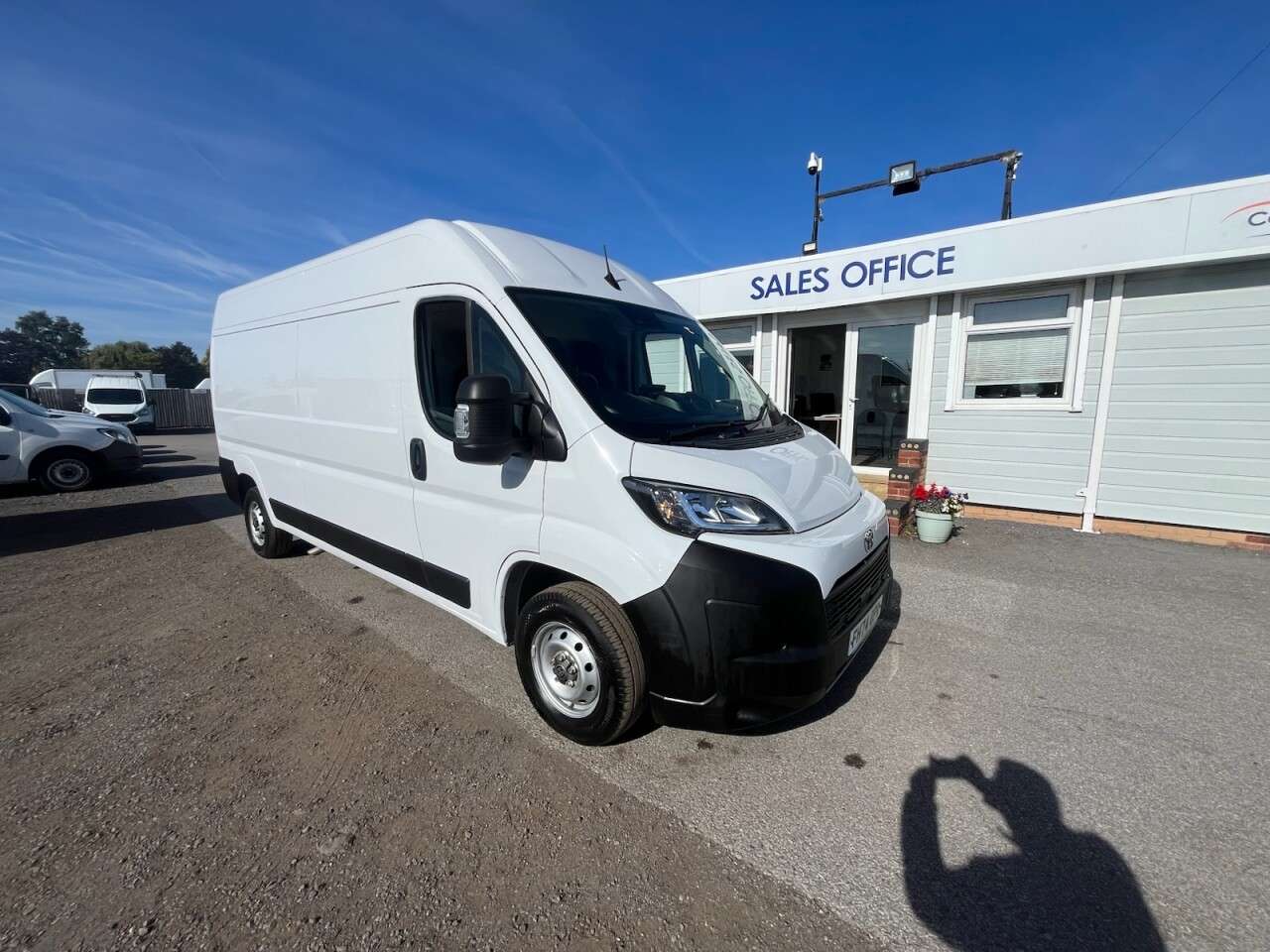 A 2025 TOYOTA PROACE MAX 2.2 BlueHDi 35 Icon Long Panel Van 5dr Diesel Manual L3 H2 Euro 6 (s/s) (14 A 2025 TOYOTA PROACE MAX 2.2 BlueHDi 35 Icon Long Panel Van 5dr Diesel Manual L3 H2 Euro 6 (s/s) (14