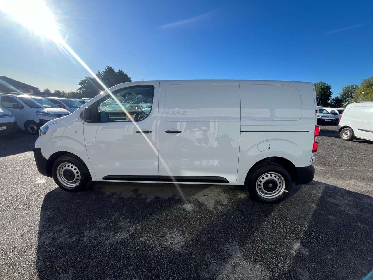 2024 VAUXHALL VIVARO 2024 VAUXHALL VIVARO
